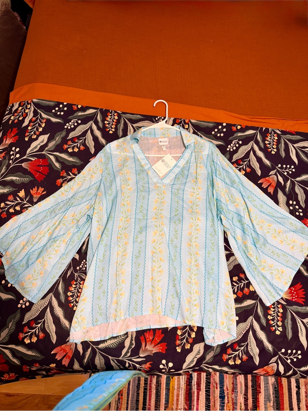 Light Blue Striped Floral Bell-Sleeve Top Holly Shae NWT One size Has Belt